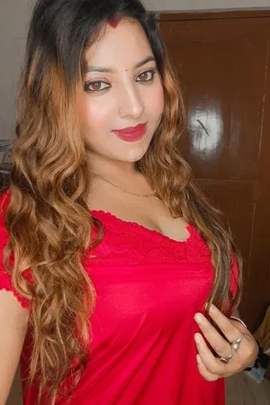 Come close to Sanya College call girl in Koch to develop your relationship