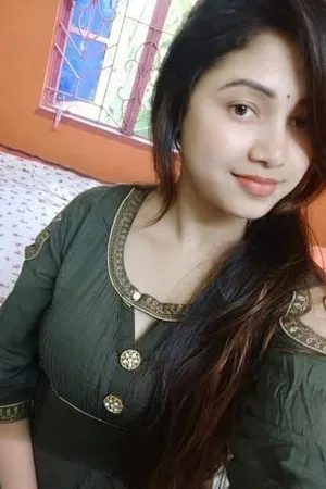 Hire bold and perfect Punjabi call girl to offer them the perfect intimacy dose