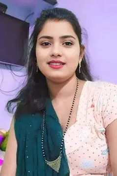 Be thrilled with the loveable company of the College girl in Jaipur