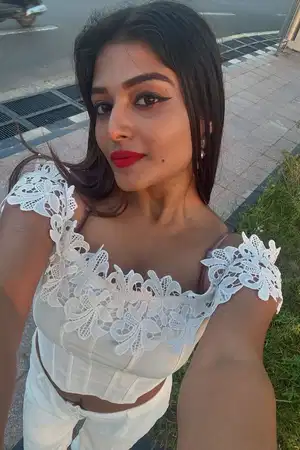 A top independent Aligar massage call girl for all the enjoyment.