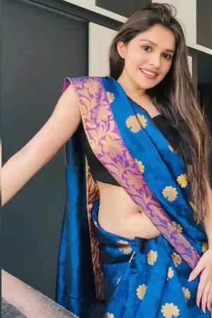 A super hot over housewife call girl in Mumbai who is in demand these days.