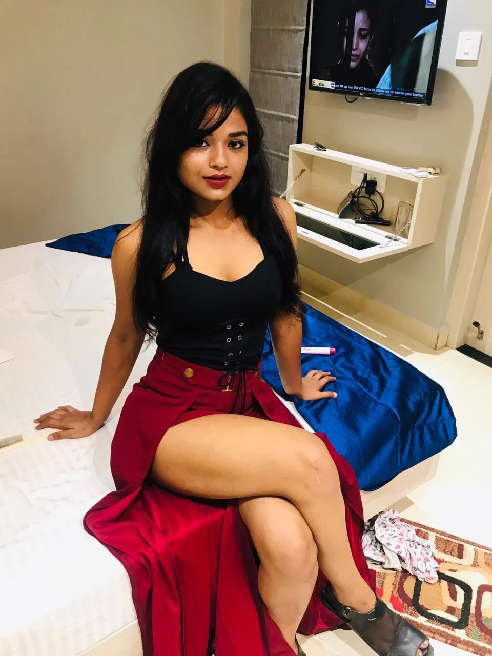 A busty college call girl in Jamshedpur available 24 hours at the cheapest rates.