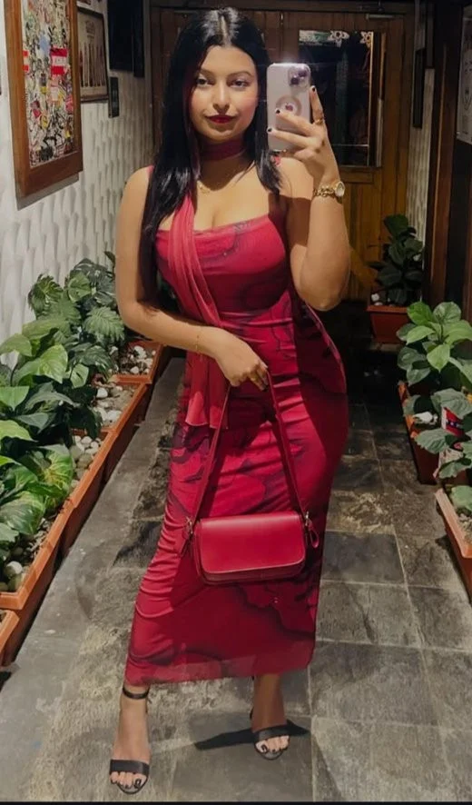 Have hot sex with a independent call girl in Jamshedpur at yout home or hotel.