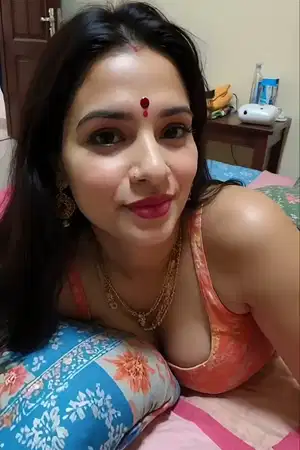 The sexy housewife call girl in Allahabad you&amp;#039;ve been looking for.