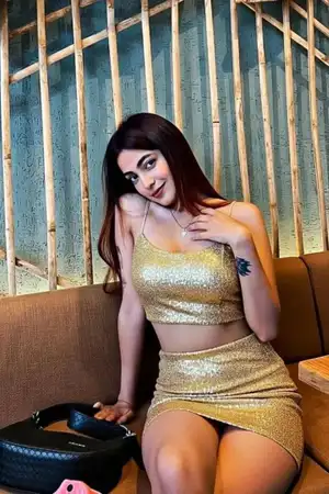 A low priced VIP call girl in Haridwar to fulfil all your dreams.