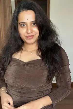 Hot housewife call girl in Ludhiana with big boobs and a tight pussy.