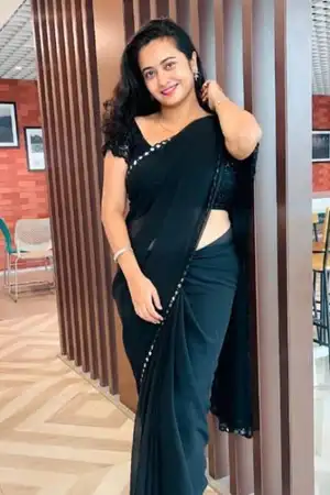 A Bhabhi call girl in Puri available at low prices for your pleasure.