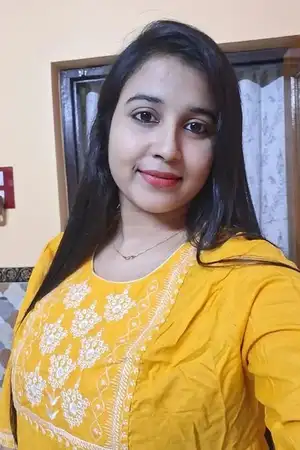 A hot and sexy newly married call girl in Ranchi available for cash payments only.